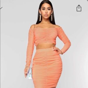Matching Set Peach top and skirt 🍑!!